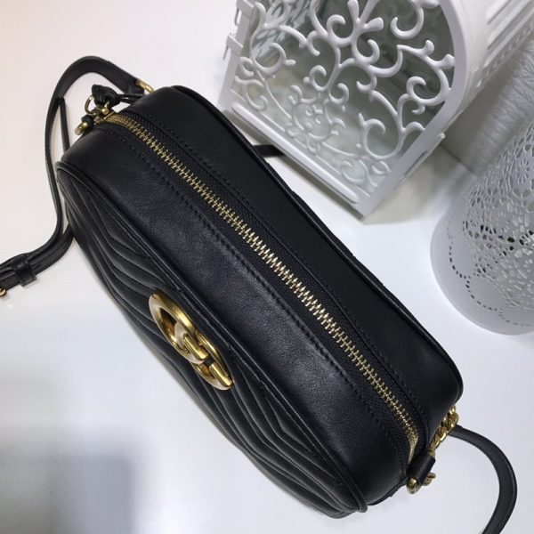 Gucci. Marmont GG Camera Bag Shoulder Bag - Image 3