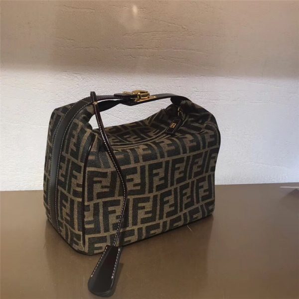 Fend vintage floral makeup bag - Image 3