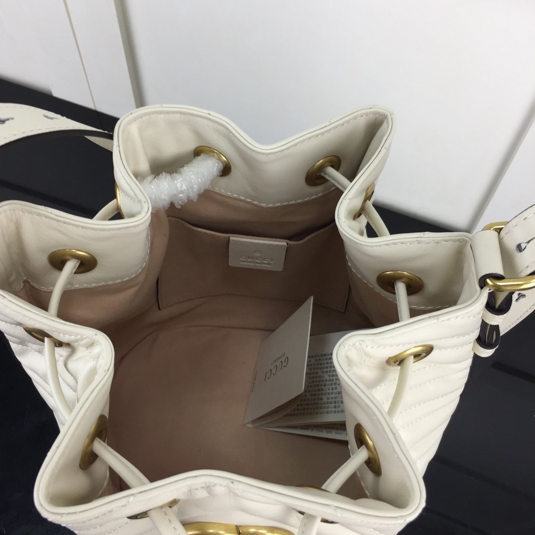 Gucci GG Marmont Quilted Leather Bucket Bag 476674 in white - Image 6