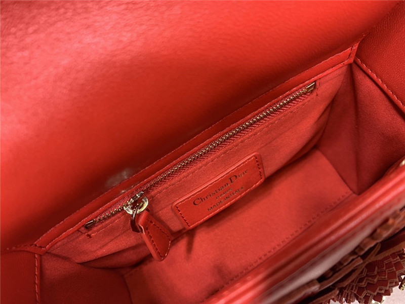 lady dior relief flower bag red - Image 5