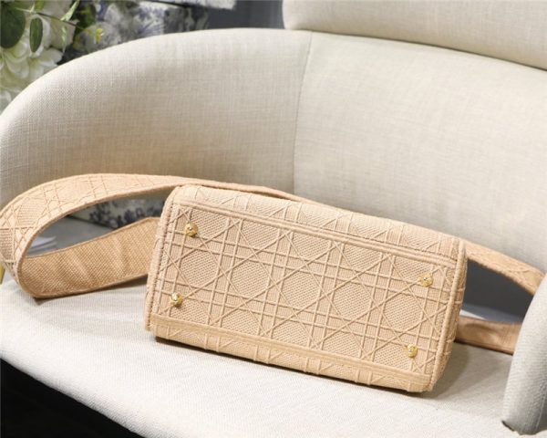Lady Dior embroidery bag - Image 6