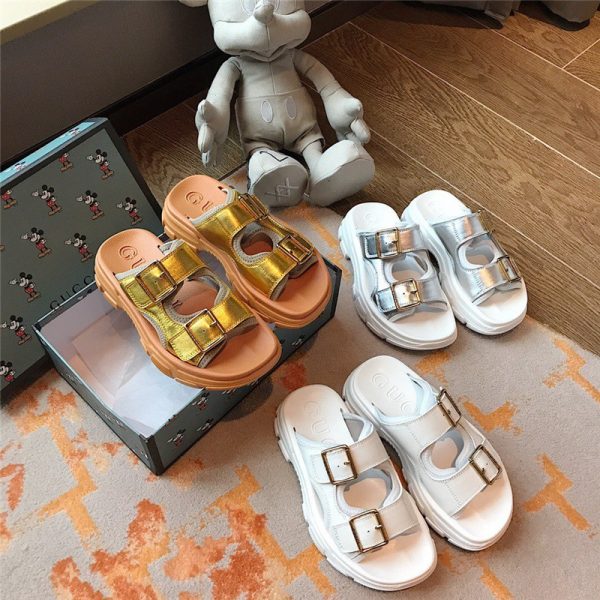 Platform slippers gucci