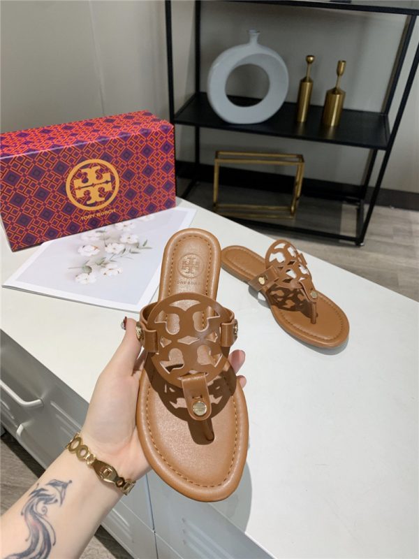 Tory Burch slippers for women - Image 3
