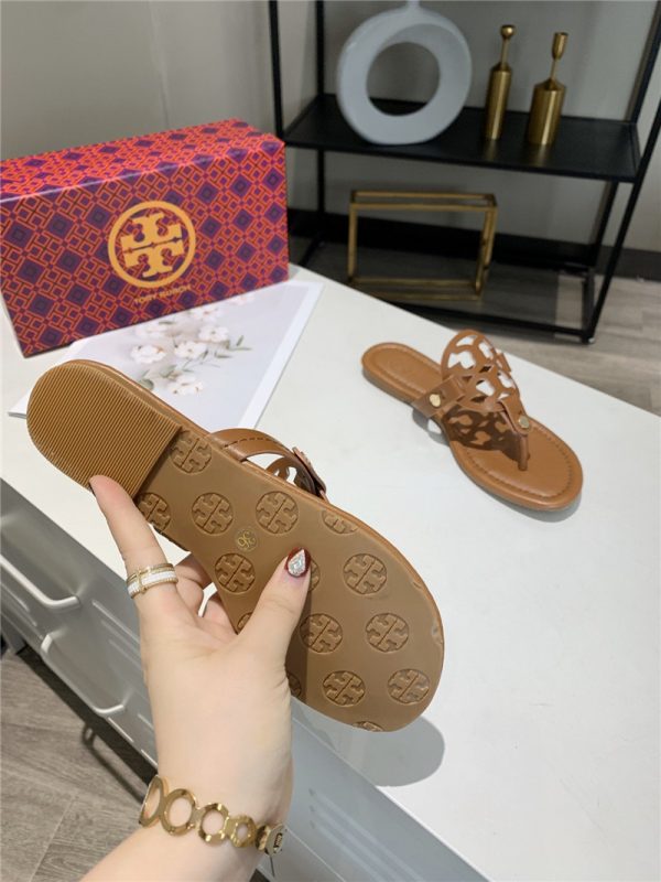 Tory Burch slippers for women - Image 4