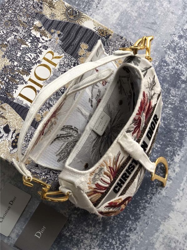 dior saddle bag white - Image 3