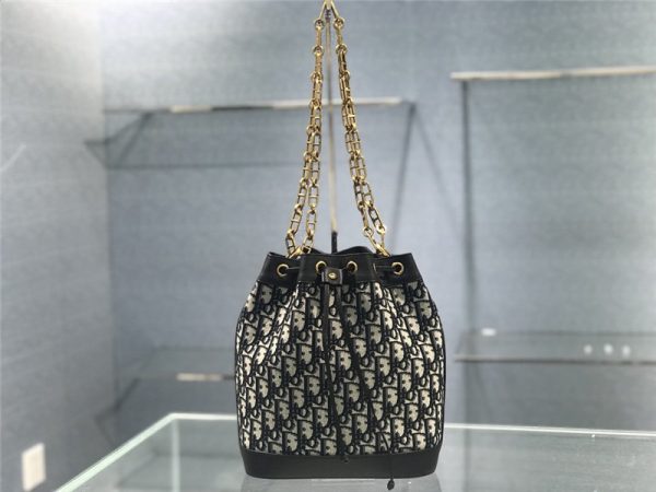miss dior bucket bag