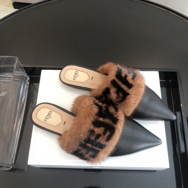 fendi ff mules sandals mink hair