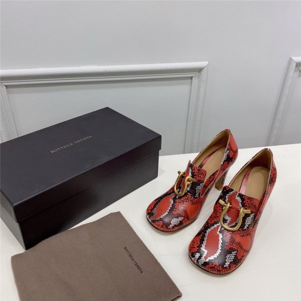 Bottega Veneta round-toe heels - Image 5