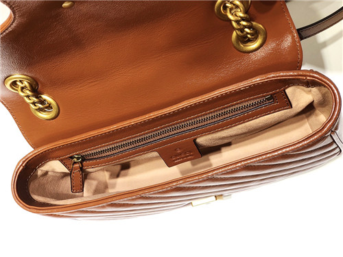gucci gg marmont matelassé super bag - Image 4