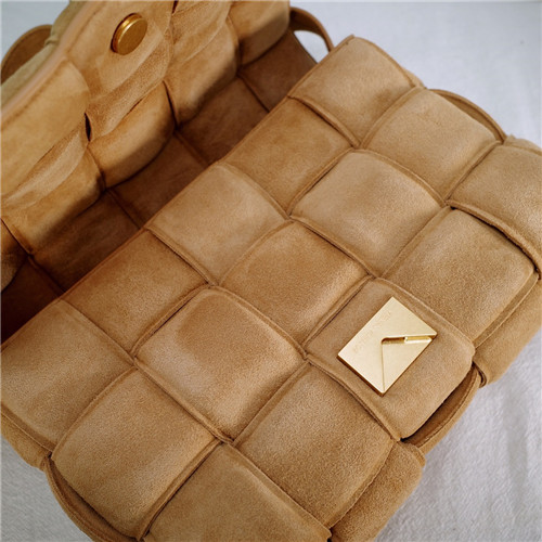 bottega veneta cassette bag - Image 4
