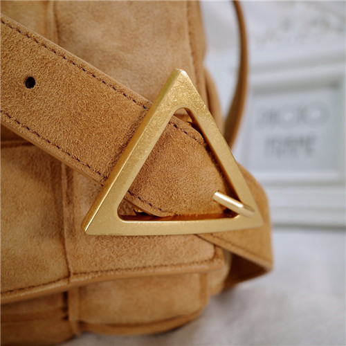 bottega veneta cassette bag - Image 5