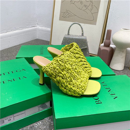 bottega veneta bv board sandals