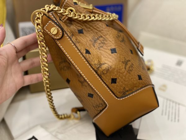 ??? ?? New ???? Chain Bucket Bag - Image 4