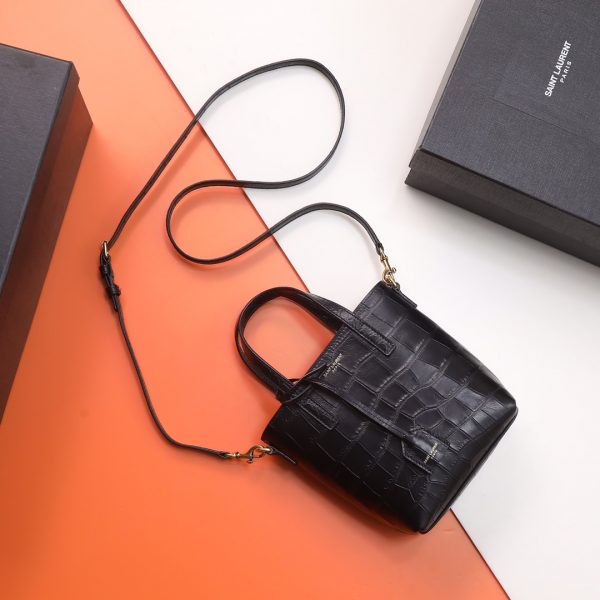 YSL Yves Saint Laurent ???? ??? ????????