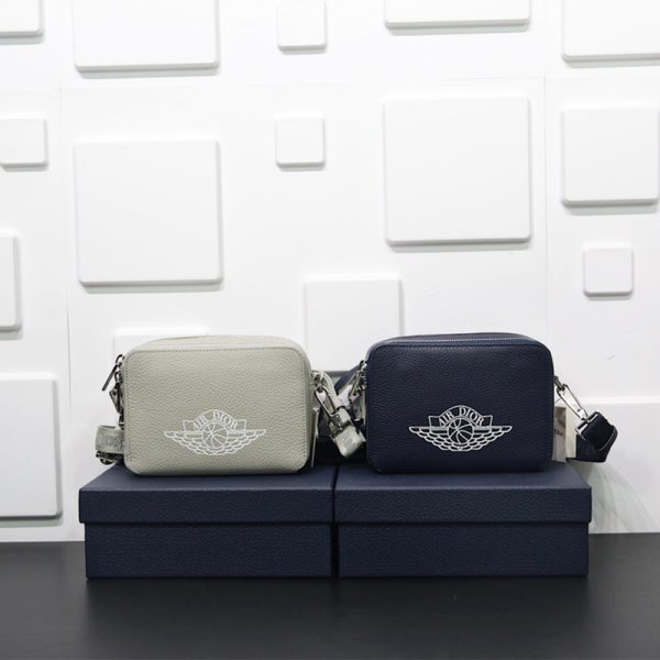 WINGS MESSENGER BAG REPLICA