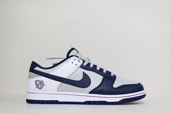 DUNK BROOKLYN NETS