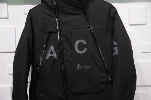 ACG ALPINE GORE-TEX HOODED JACKET [Shipped at the end of October] - Image 3