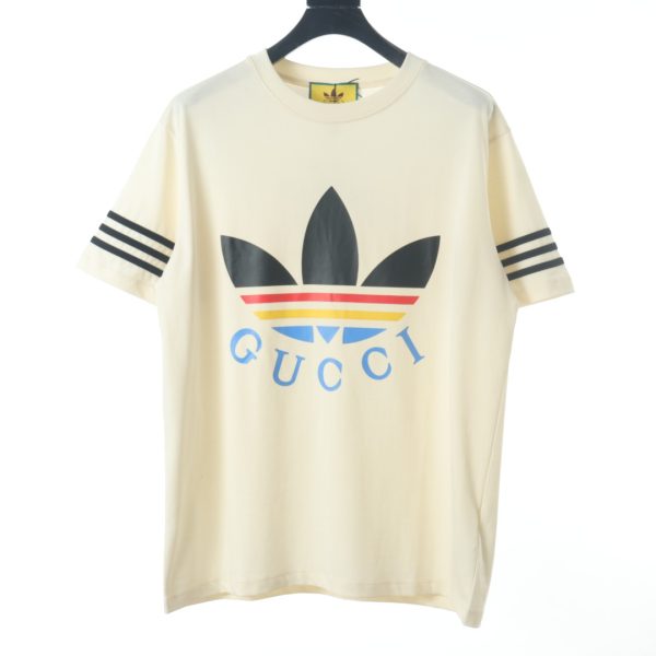 Gucci & Adidas collaboration Trefoil print short sleeves