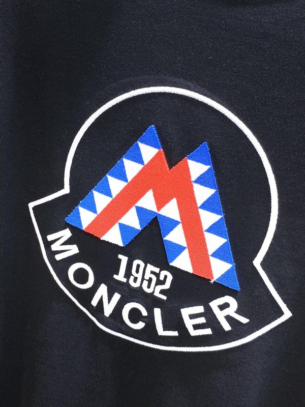 Moncler Mongolian mouth, the latest product in summer 2023 - Image 5