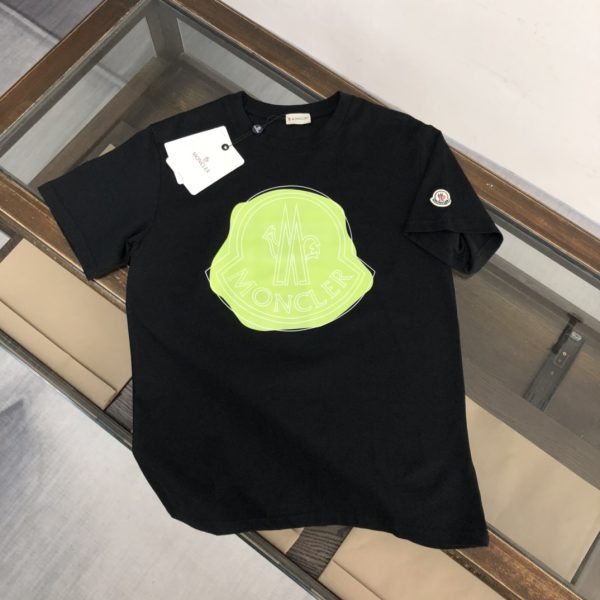 MONCLER [Mongolian mouth] 23 spring and summer latest short-sleeved round neck T-shirt