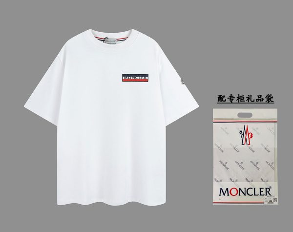 MONCLER~Mongolia new digital printing short-sleeved T-shirt for the season,