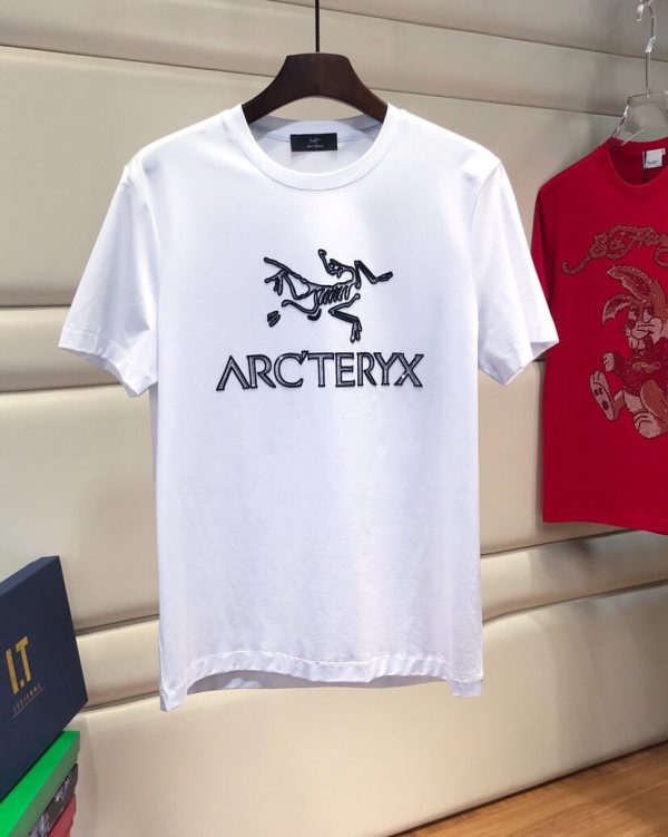 Arcteryx) Archeopteryx 23ss spring and summer short-sleeved round-neck T-shirt, high-definition jade silk fabric super skin-friendly and comfortable, brand letter logo