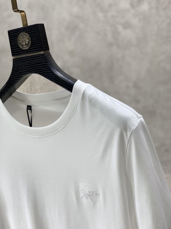 ARCTERYX Archeopteryx 2023 Summer New Product ?Fashionable Round Neck Short Sleeve ?Advanced Custom Versatile Style - Image 5