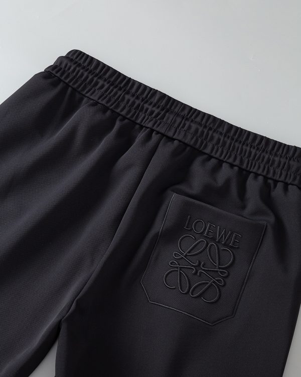 LOEWE 2023 new launch, hot style ??? shorts, high-end custom, comfortable upper body - Image 7