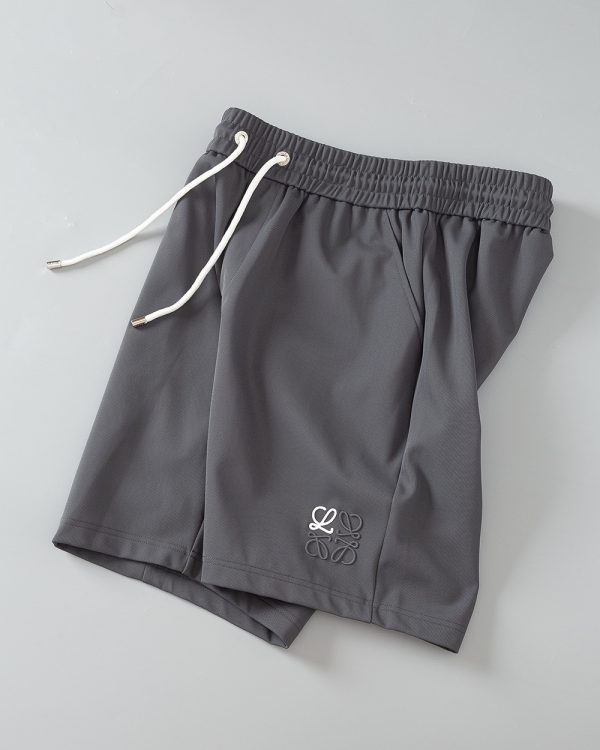 LOEWE 2023 new launch, hot style ??? shorts, high-end custom, comfortable upper body - Image 3