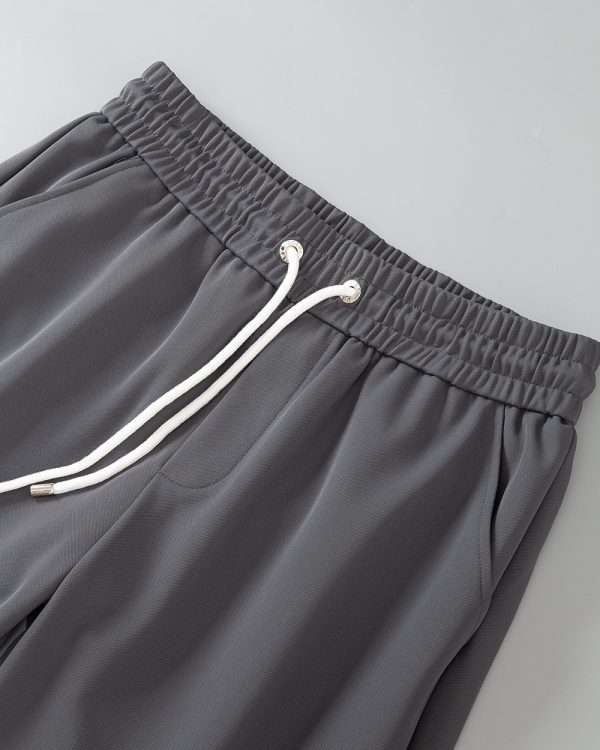 LOEWE 2023 new launch, hot style ??? shorts, high-end custom, comfortable upper body - Image 4