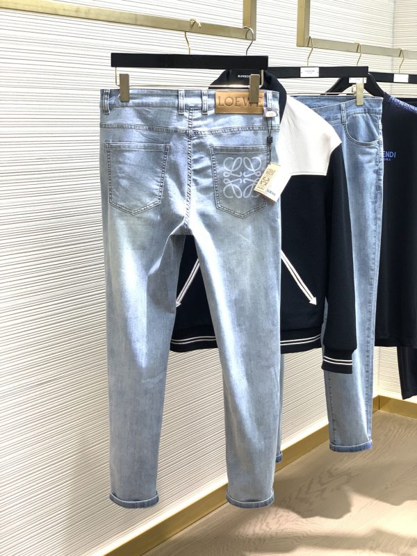 Loewe, 2023 spring new product, available at counters at the same time, original order hard goods, fashionable and casual washed stretch jeans - Image 9