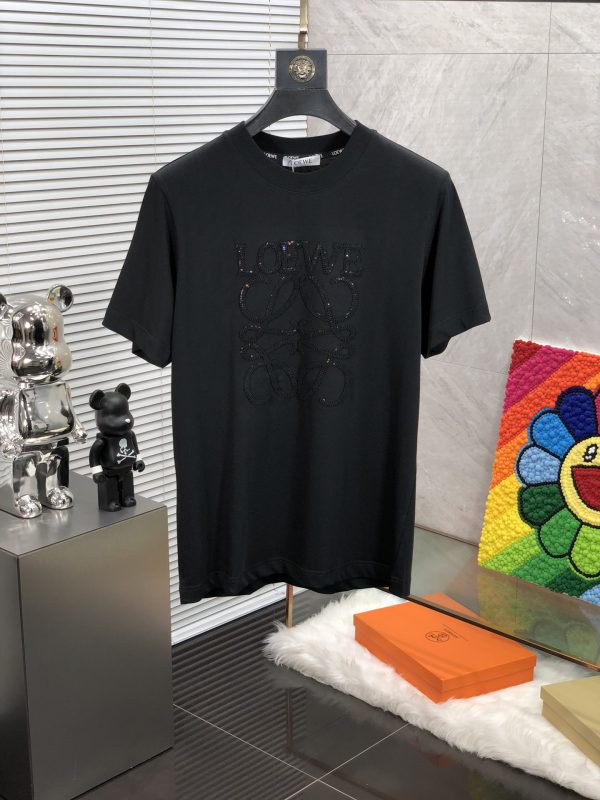 Loewe?s new short-sleeved T-shirt, sequin embellishment embroidery advanced pattern design, handsome and fashionable - Image 11