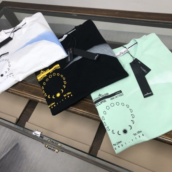 The latest and exclusive launch of Stone Island counters! ! Symbolizes love for the sea and the treatments used in garment manufacturing - Image 4