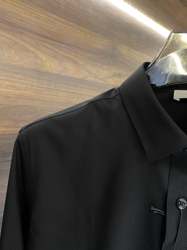 DIOR 2023 early spring new product counter casual long-sleeved shirt! Perfectly embroidered logo text, seamless tailoring Imported 80-count ultra-high-count mulberry silk cotton, soft and comfortable to the touch - Image 14
