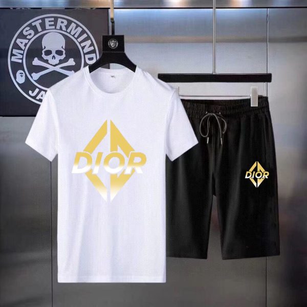 Brand [DIOr] 2023 new men's short-sleeved shorts suit! Synchronous sales on the official website - Image 3