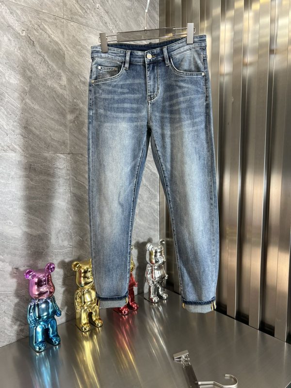 Fendi/Fendi Spring and Summer New Products Three Standards Complete Micro-elastic Jeans Good products don’t need too much introduction, see details