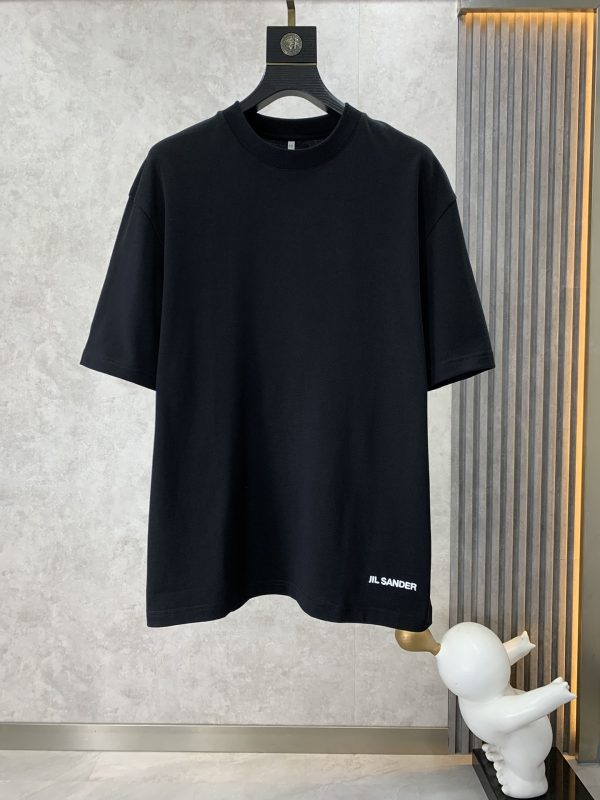 JIL Sander 2023 summer new drop-shoulder profile short-sleeved T-shirt, jacquard logo on the chassis, imported machine blessing, embroidery is exquisite and three-dimensional