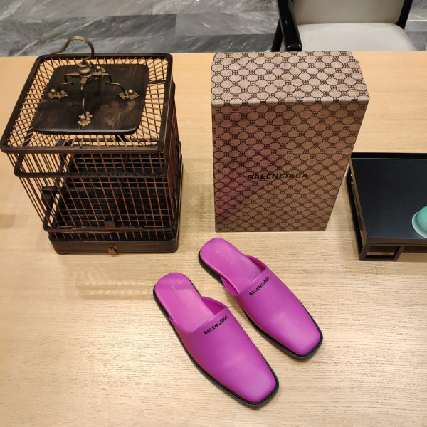 ? ? Balenciaga2023 (2023 official latest printed B-pattern magnet folding box packaging) Multi-color spring and summer beauty ? (Top version, exclusive release.) In spring and summer, the first choice for online celebrities is the beautiful product with printed Logo soles and letter logo casual lazy slippers. - Image 9