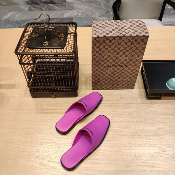 ? ? Balenciaga2023 (2023 official latest printed B-pattern magnet folding box packaging) Multi-color spring and summer beauty ? (Top version, exclusive release.) In spring and summer, the first choice for online celebrities is the beautiful product with printed Logo soles and letter logo casual lazy slippers. - Image 8