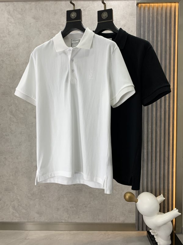 YSL Saint Laurent 2023 spring and summer official website synchronous hot style continues the short-sleeved style continues to be popular! Show your talents