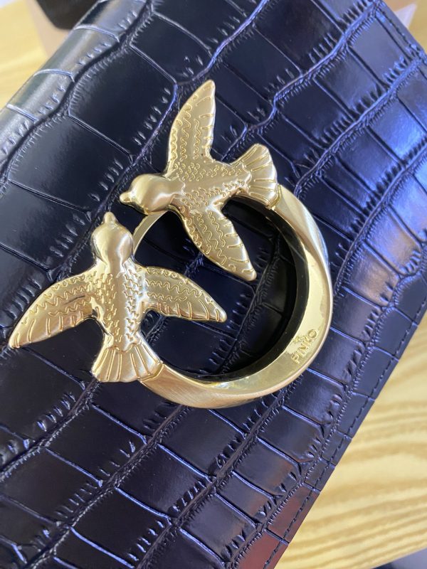 2023 New Pinko Swallow Bag Product High Crocodile Pattern Fashion Women's Bag One Shoulder Messenger Women's Bag Retro Black - Image 7