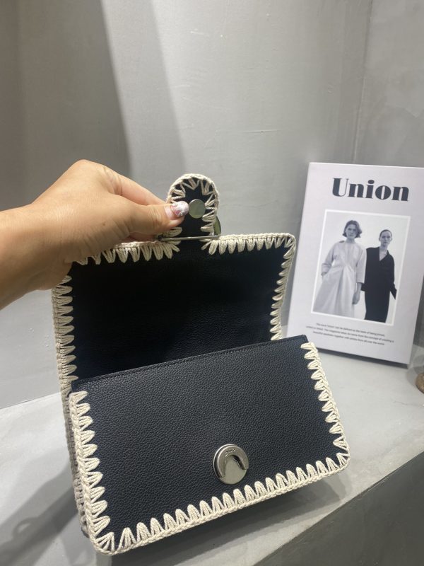 Celebrities with the same style PINKO spring and summer new woven mini bird swallow bag 1P222DY6XY - Image 5