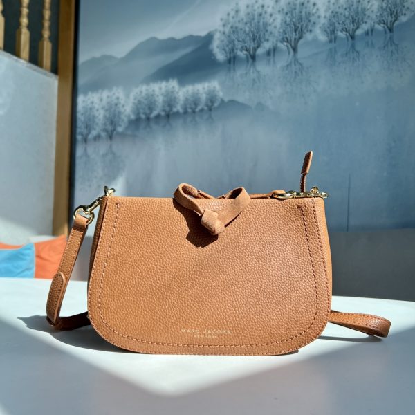 Marc Jacobs New Pure Original Half-Circle Messenger Bag Leather Shoulder Strap Adjustable Dust Bag B