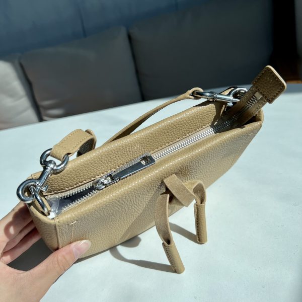 Marc Jacobs New Pure Original Half-Circle Messenger Bag Leather Shoulder Strap Adjustable Dust Bag C - Image 7