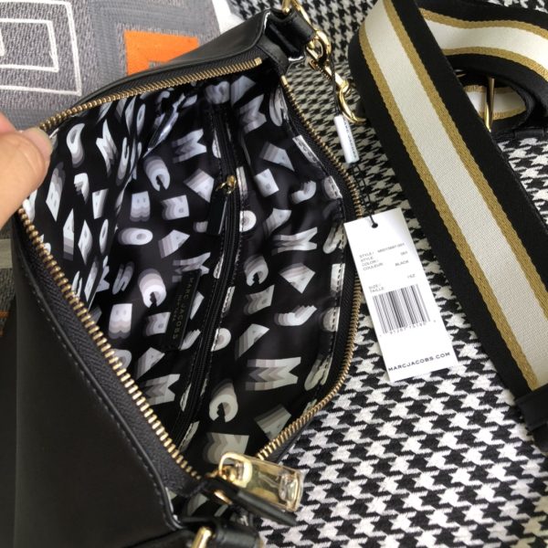 Marc Jacobs Crossbody Bag In Calfskin With Wide Fabric Shoulder Strap Black - Image 8