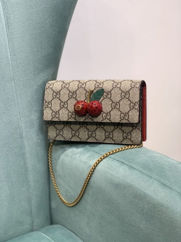 Gucci ?? ??????? ???? ???? ???????? Little Cherry
