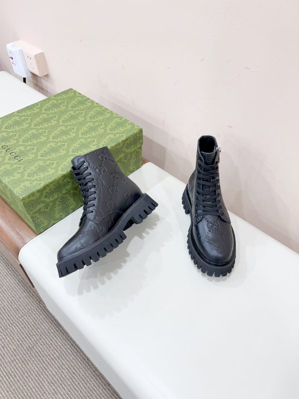 Gucci New 2023 super cool Martin boots classic GG pattern black
