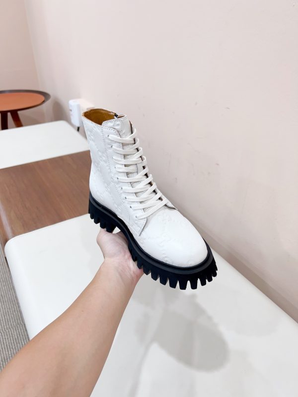 Gucci New 2023 super cool Martin boots classic GG pattern white - Image 5