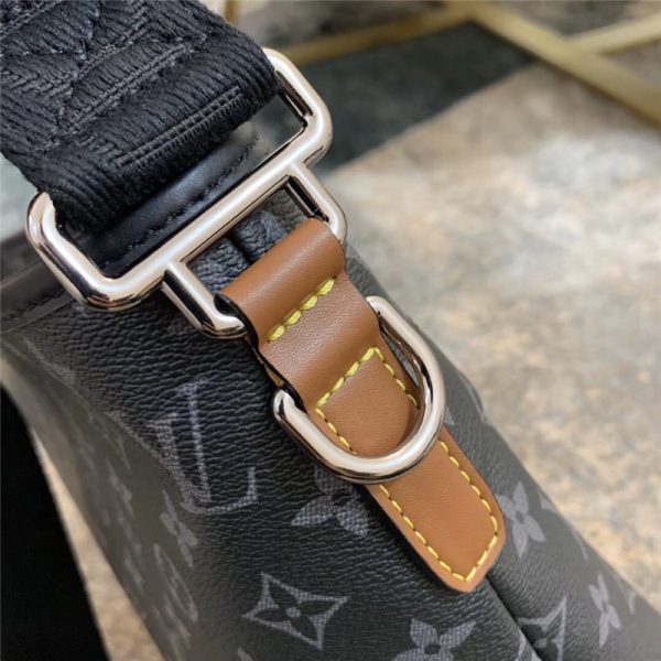 Louis Vuitton LV messenger pm voyager - Image 3