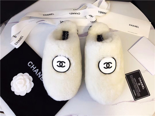 chanel wool slippers